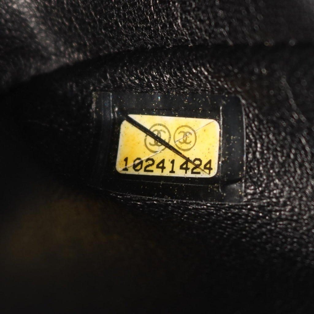 Chanel Shoulder Bag Quilted Black Lambskin — view 5