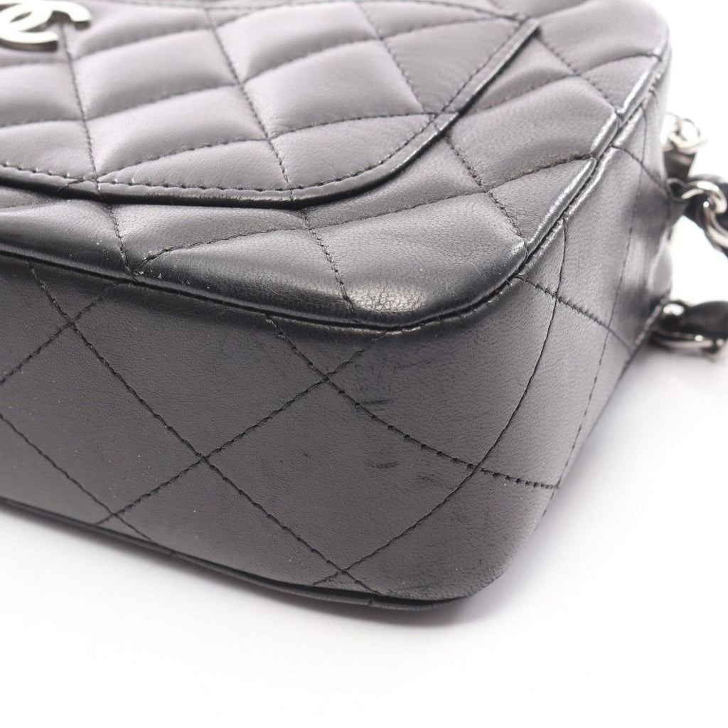 Chanel Shoulder Bag Quilted Black Lambskin — view 7