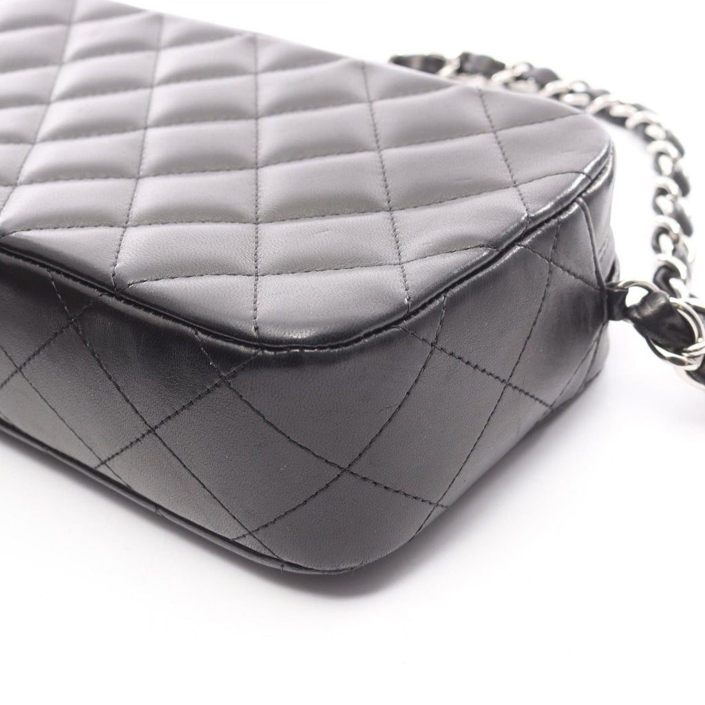 Chanel Shoulder Bag Quilted Black Lambskin — view 9