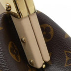 Louis Vuitton Monogram Clutch Canvas Gold — view 5