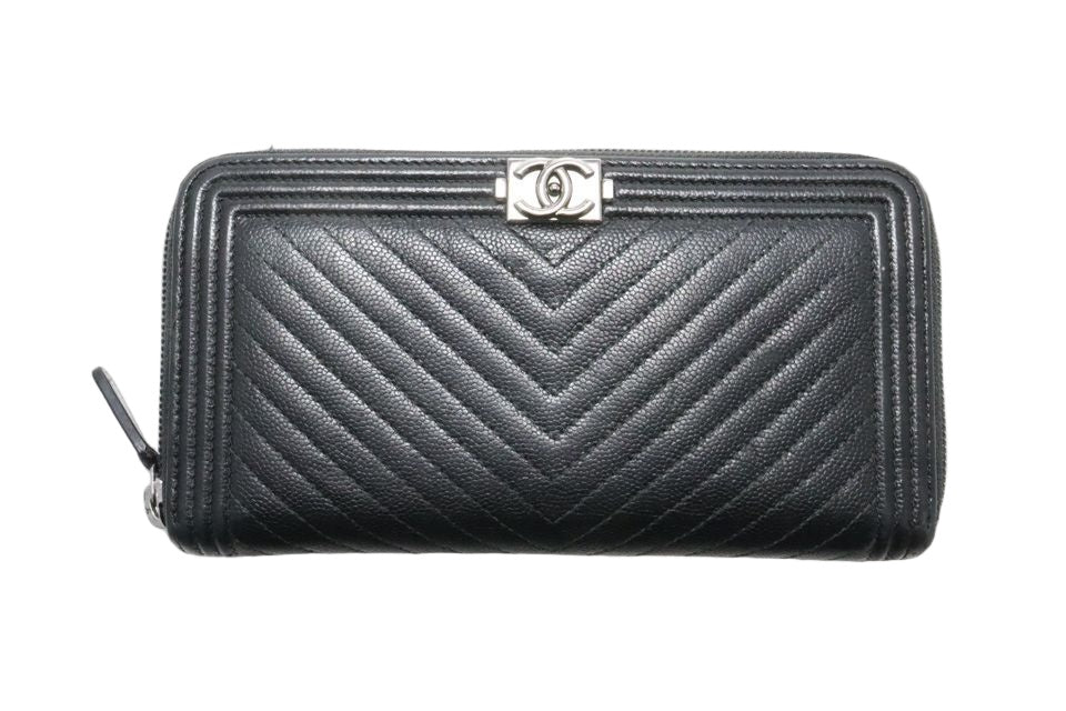 Chanel 25 Boy Zip Wallet Caviar Leather