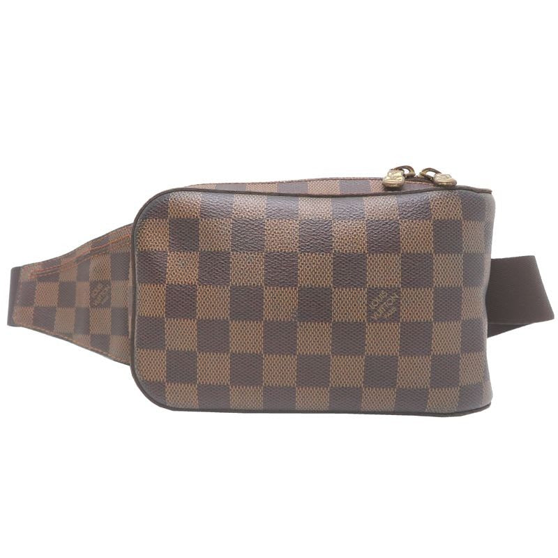 Louis Vuitton Body Bag — view 2