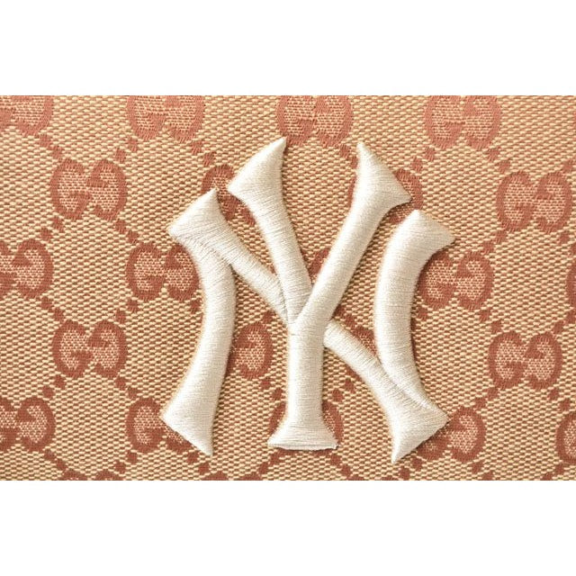 Gucci Wallet Long New York Yankees Collaboration GG — view 5