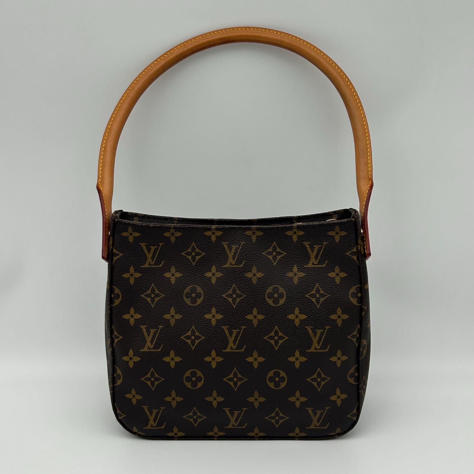 Louis Vuitton Looping MM — view 2