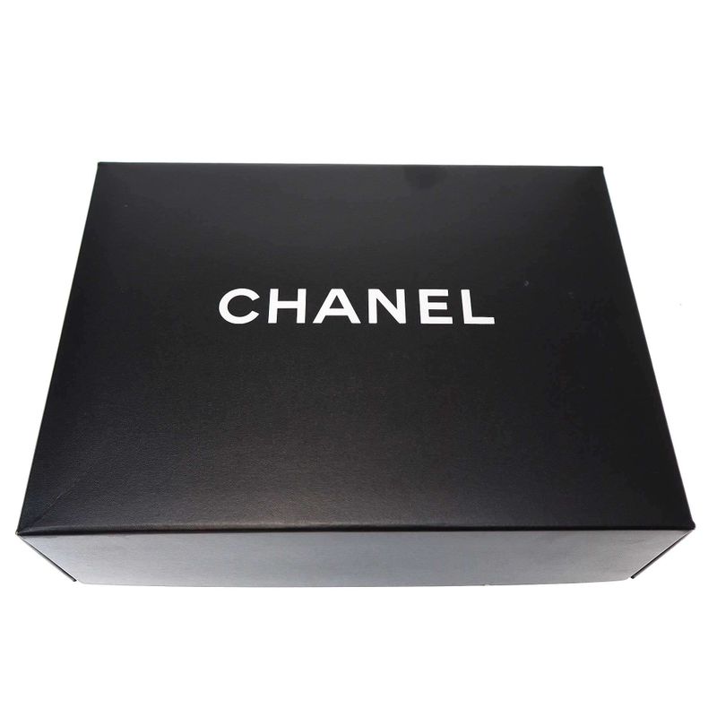 Chanel 2007 Coco Charm Shoulder Bag Lambskin Black — view 9