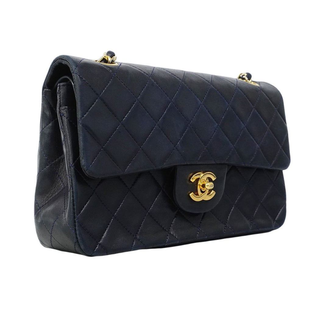 Chanel Shoulder Bag Quilted Lambskin Navy Gold — view 2