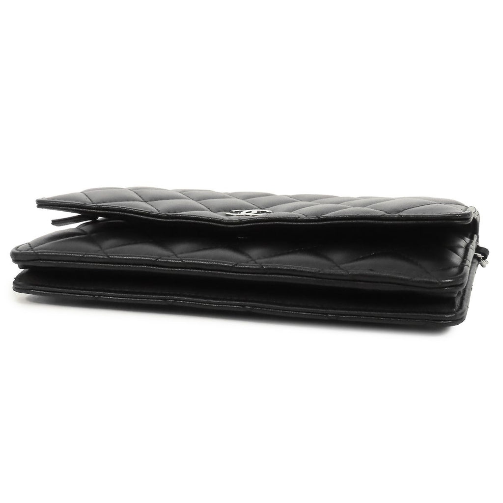 Chanel Chain Wallet Black Silver Lambskin Quilted Pochette Shoulder Bag — view 3