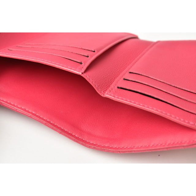 Louis Vuitton Wallet Trifold New Wave Compact — view 8