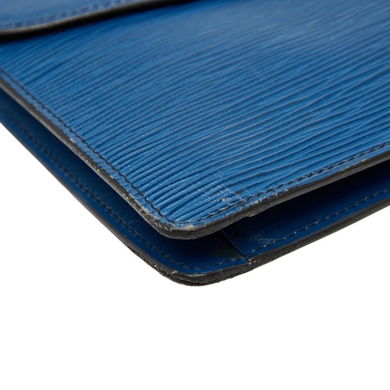 Louis Vuitton Epi Montaigne 27 Second Bag Clutch Toledo Blue Leather — view 4