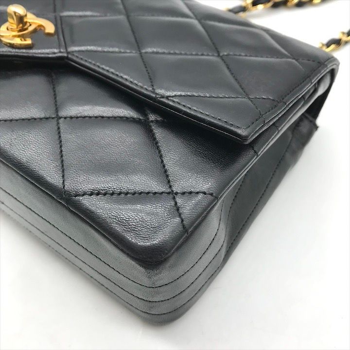 Chanel CC Logo Quilted Lambskin Turnlock Chain Shoulder Bag Black — view 4