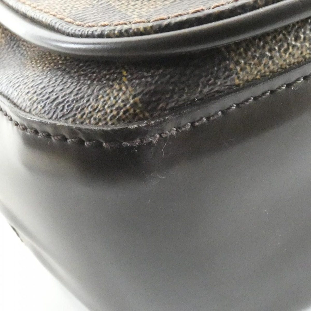Louis Vuitton Damier Shoulder Bag — view 3