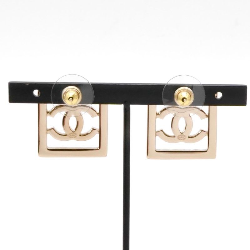 Chanel Earrings Gold Coco Mark Square Quilted Rhinestone — view 9
