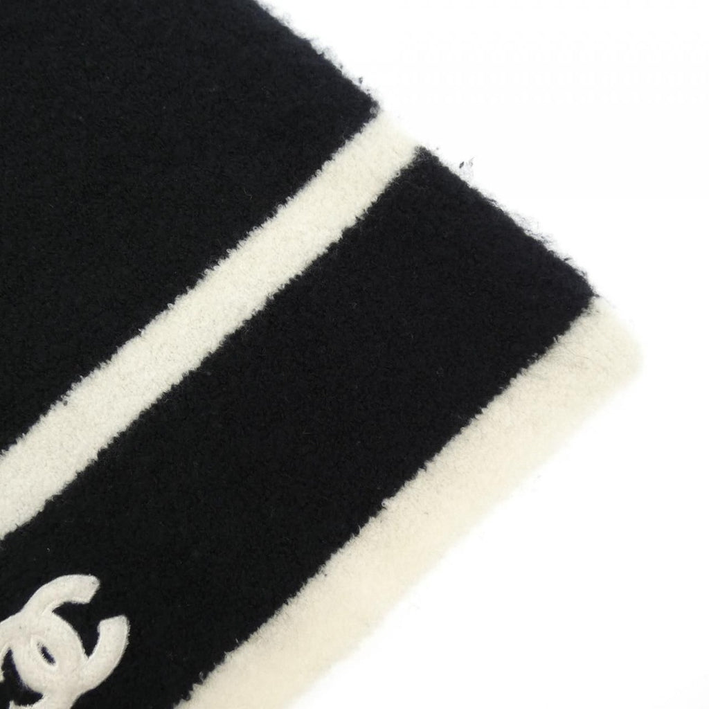 Chanel Scarf Silk Cashmere Black White — view 2