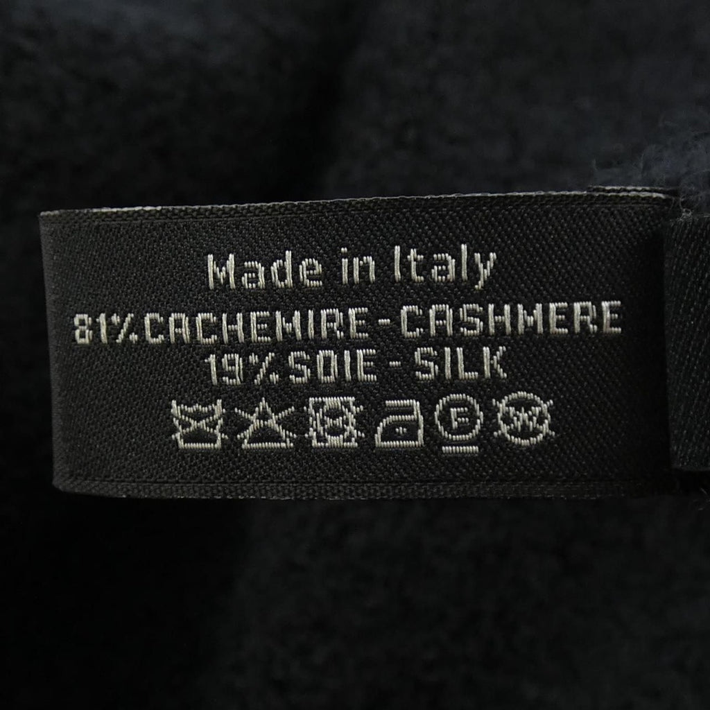 Chanel Scarf Silk Cashmere Black White — view 3