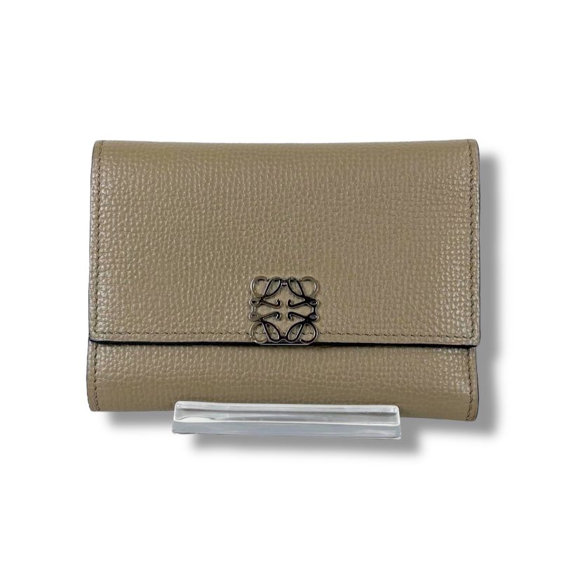 Loewe Anagram Trifold Wallet Pebble Grain Calf Sand Beige — view 2