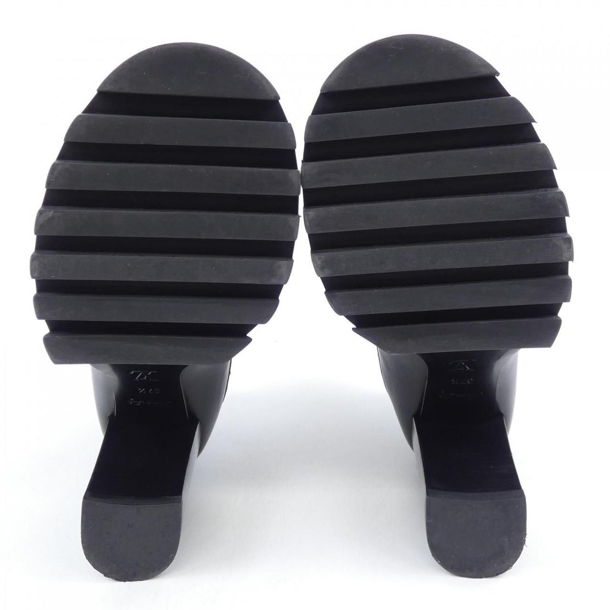 Louis Vuitton Rockabilly Line Boots — view 4