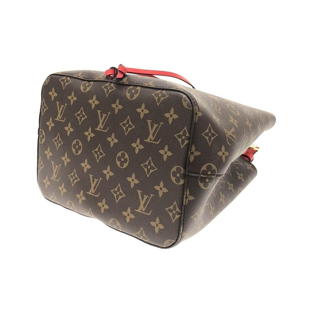 Louis Vuitton Monogram Neo Noe MM Shoulder Bag — view 3