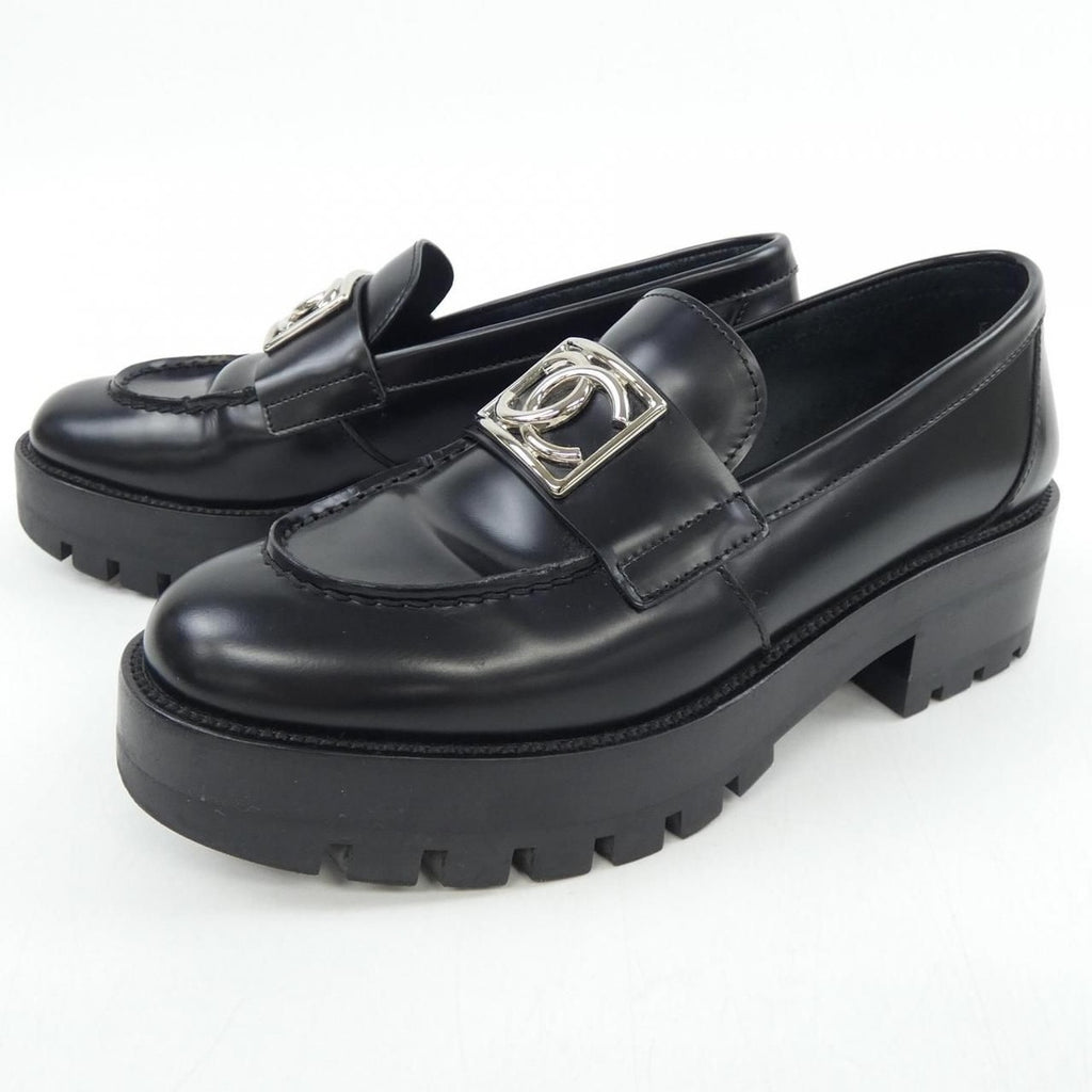 Chanel Loafers Shoes Calfskin Black — view 3