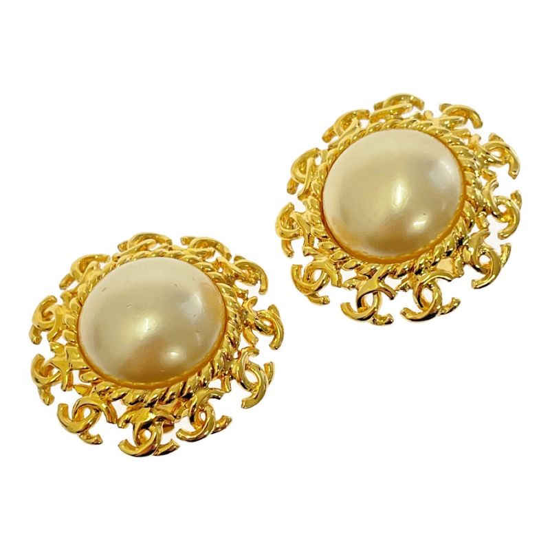 Chanel GP Faux Pearl 95 a Coco Mark Earrings Gold — view 4