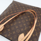 Louis Vuitton Monogram Carry It Tote Bag with Pouch M4519 — view 4