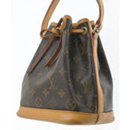Louis Vuitton Shoulder Bag — view 5