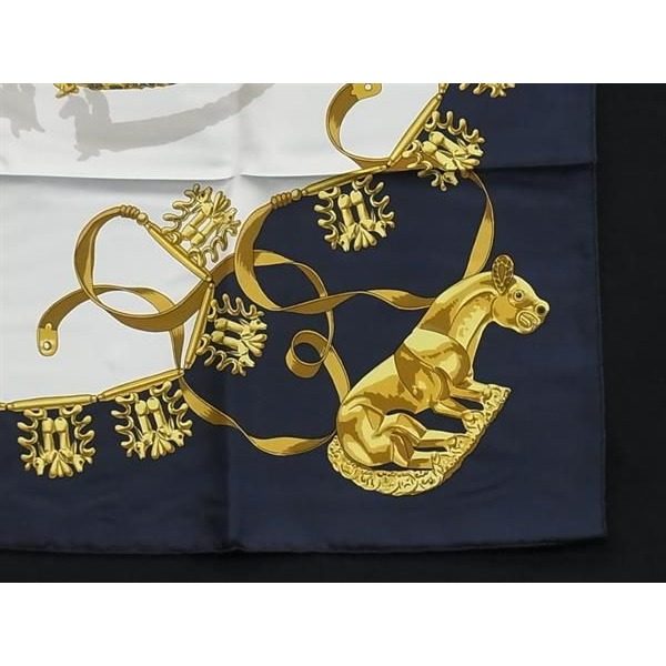 Hermes les Cavaliers D'or Carre 90 Silk Large Scarf Shawl Navy — view 4