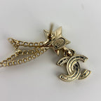 Chanel CC Logo Star Motif Earrings Gold Vintage — view 7