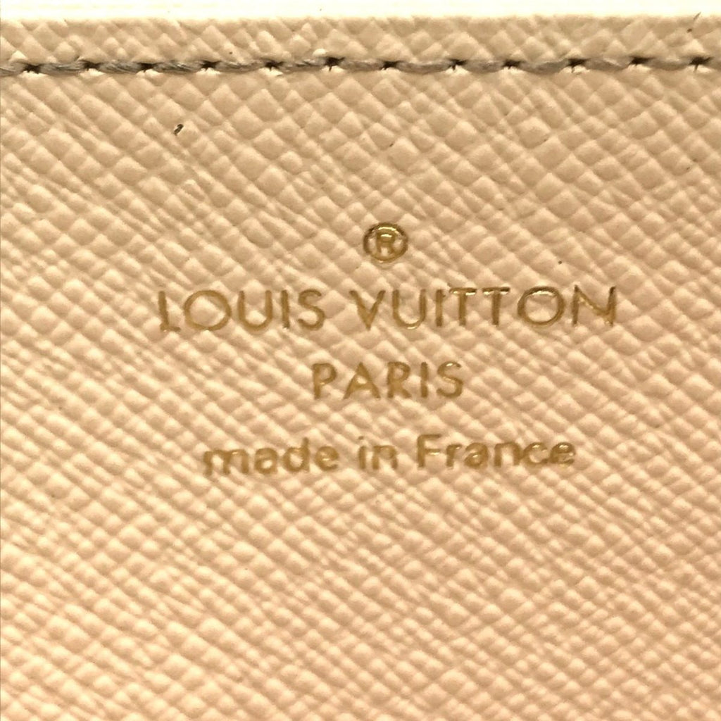 Louis Vuitton Monogram Wild at Heart Zippy Wallet Beige Animal — view 7