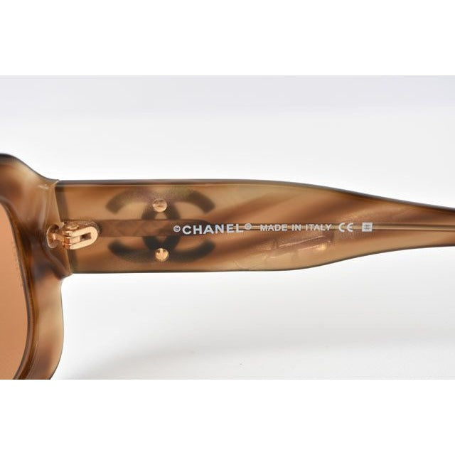 Chanel Sunglasses Tortoiseshell Style 5417 135 — view 5