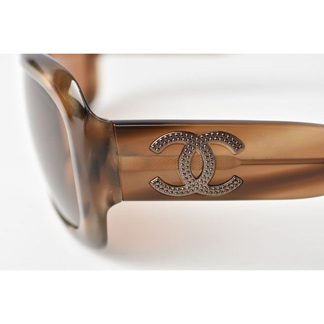 Chanel Sunglasses Tortoiseshell Style 5417 135 — view 6