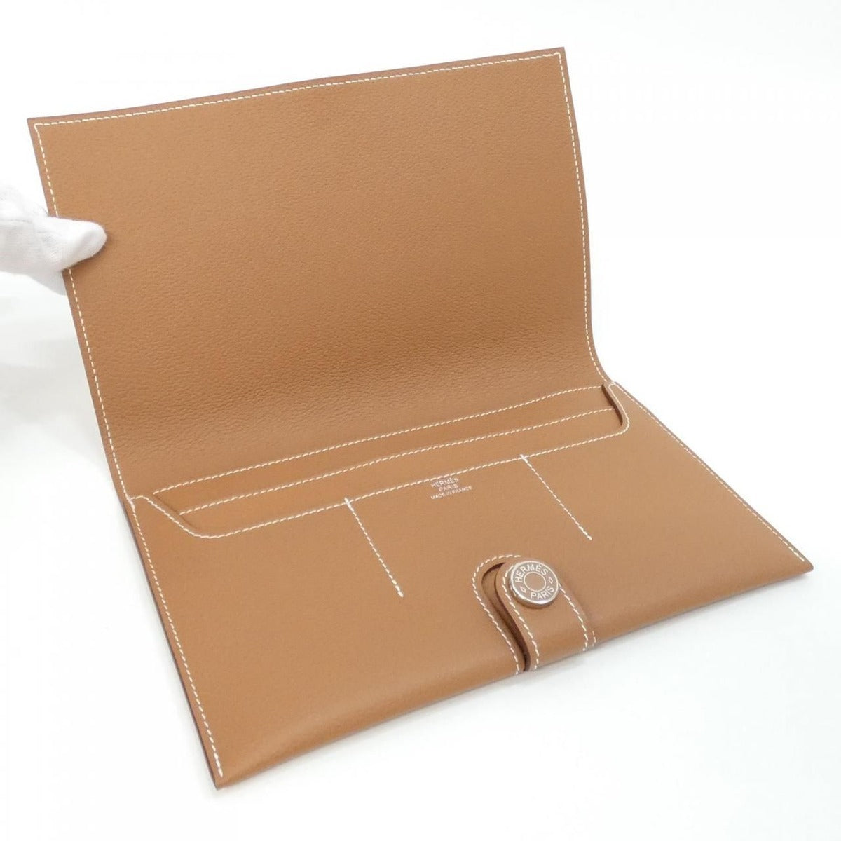 Hermes Toutenmain Billfold Gold — view 4