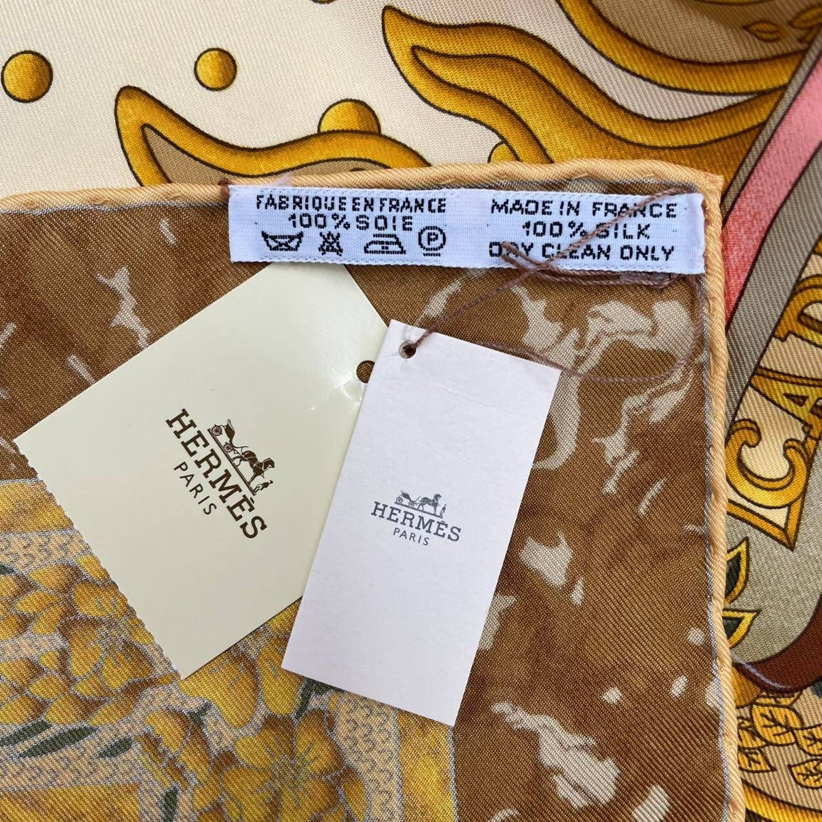 Hermes Scarf Silk Rikire 90 Carpe Diem Enjoy Today Gold — view 8