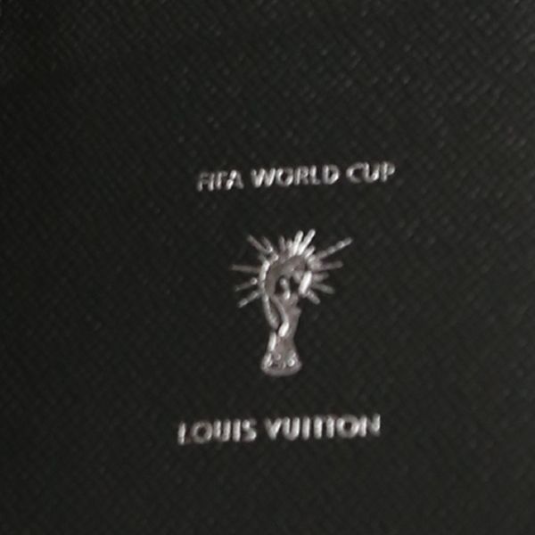 Louis Vuitton Epi Portefeuille Blazer Russia 2018 FIFA World Cup Long — view 6