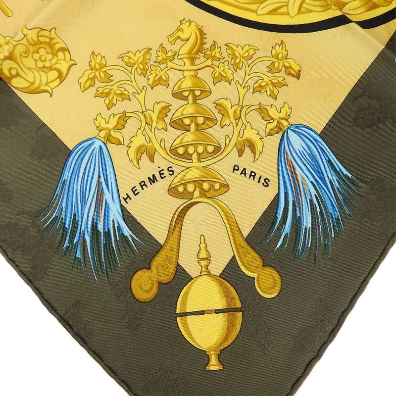 Hermes Carre 90 Scarf 100% Silk Plumes Et Grelots Feathers And Bells Green Beige — view 3