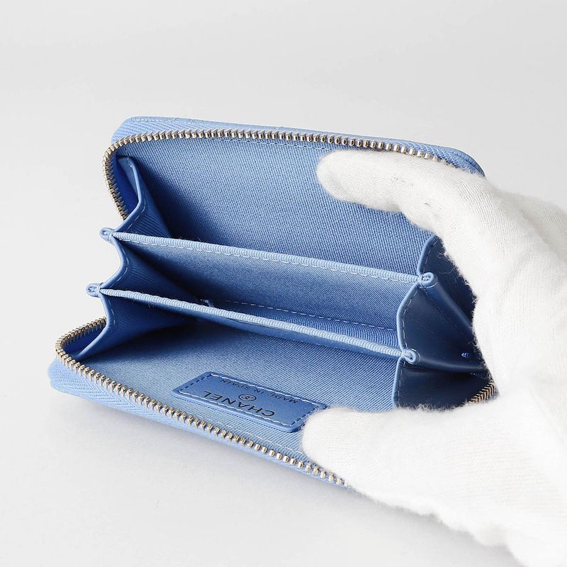 Chanel Coin Case Classic Zip Purse Light Blue — view 5
