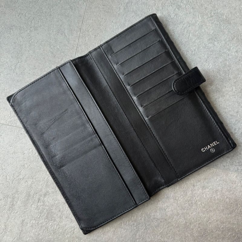Chanel Bicolore Coco Mark Bifold Long Wallet W Hook Leather Quilted Black — view 7