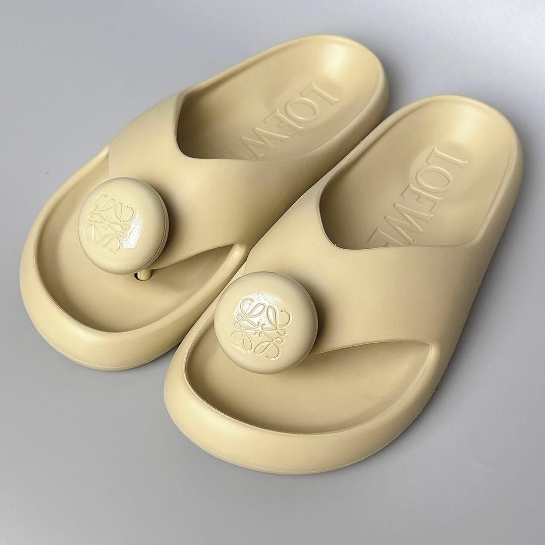 Loewe Bubble Form Slide Sandals Thong Beige