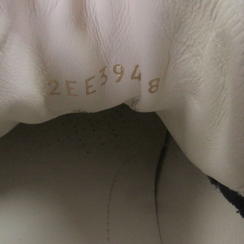 Prada Suede Leather Triangle Logo Plate Trocut Sneakers Navy — view 9