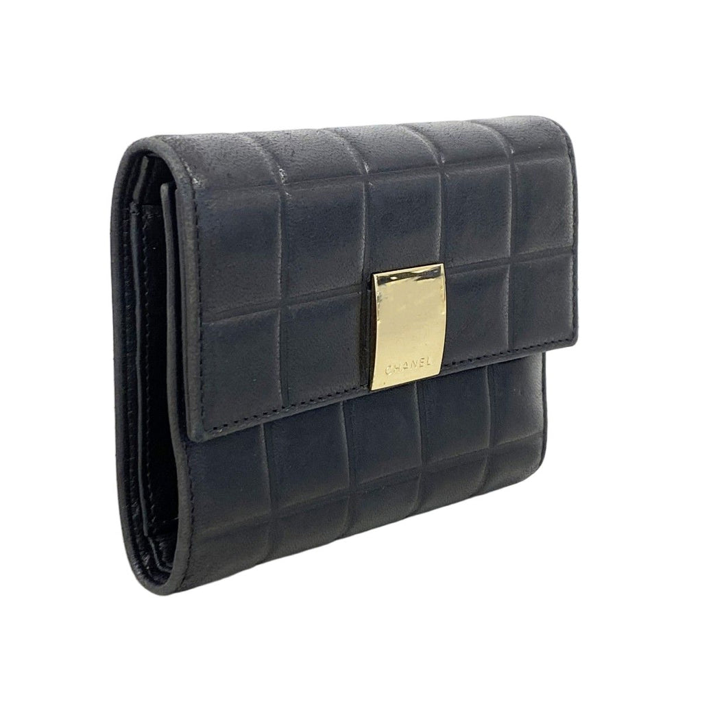 Chanel Trifold Wallet Choco Bar Lambskin Black Gold — view 2