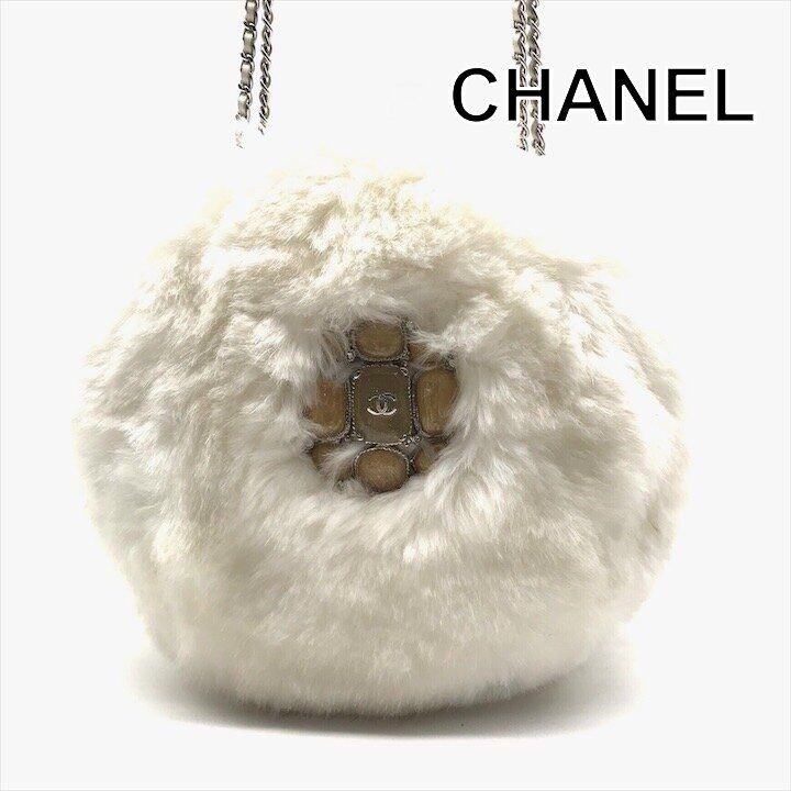 Chanel CC Logo Chain Shoulder Bag Crossbody White Silver
