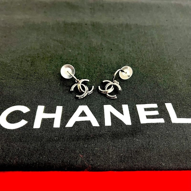 Chanel Coco Mark Motif Plated Earrings Accessories 13BB