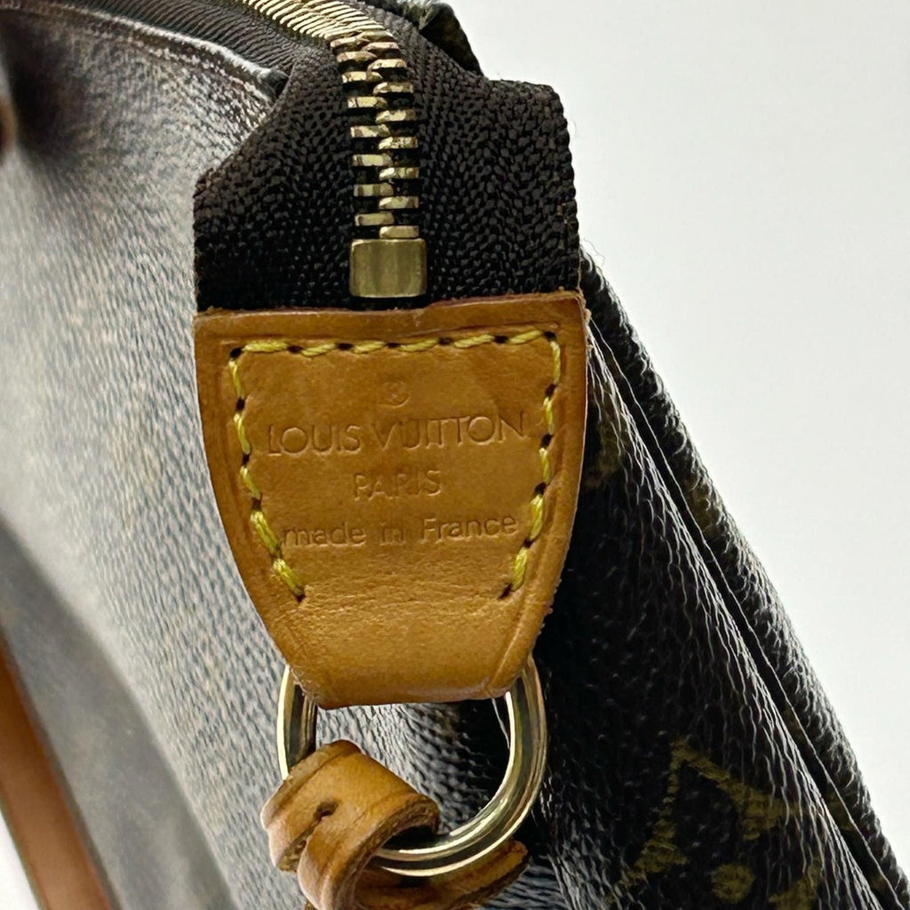 Louis Vuitton Monogram Accessory Pouch — view 7