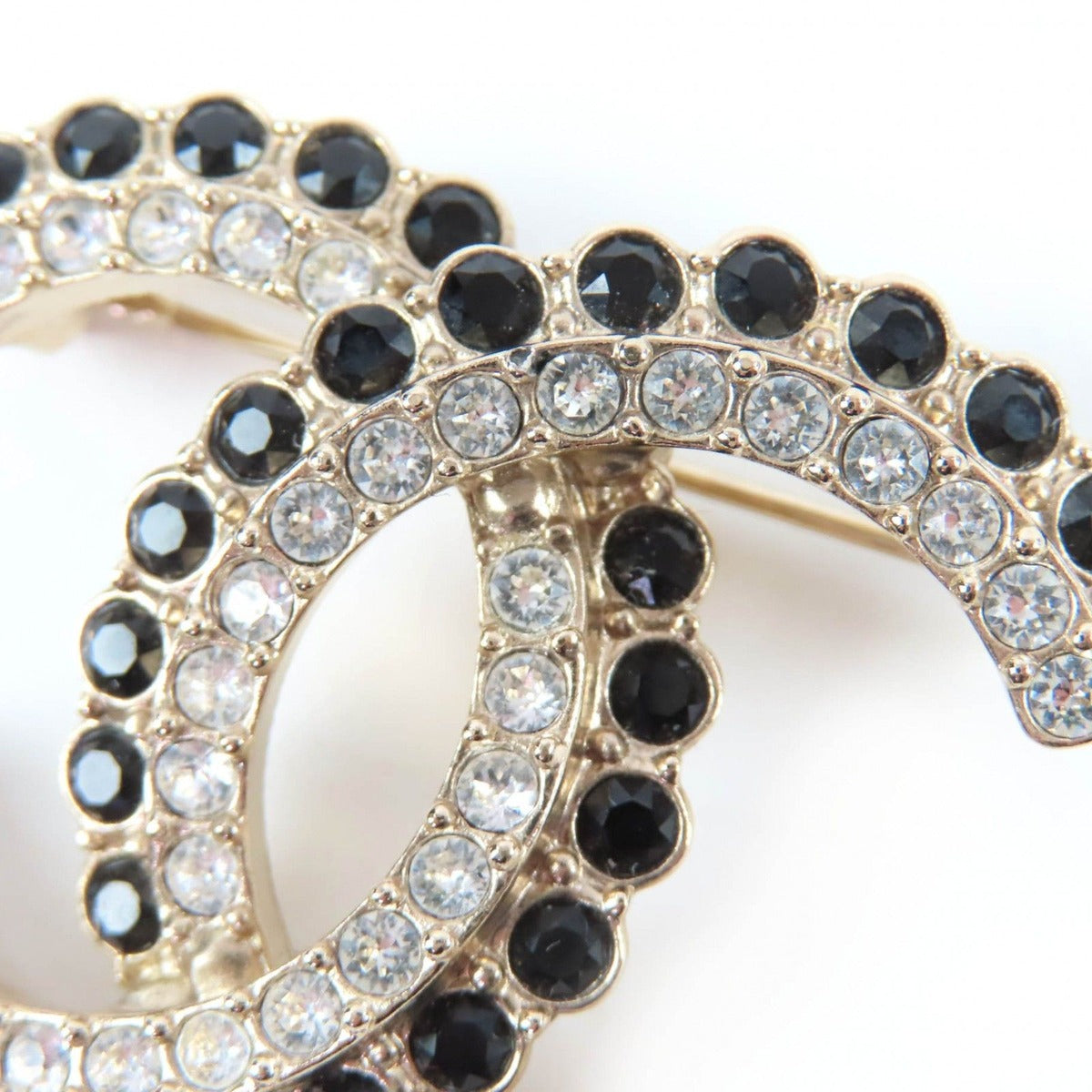 Chanel CC Logo Black Stone Clear Large Brooch Gold — view 6