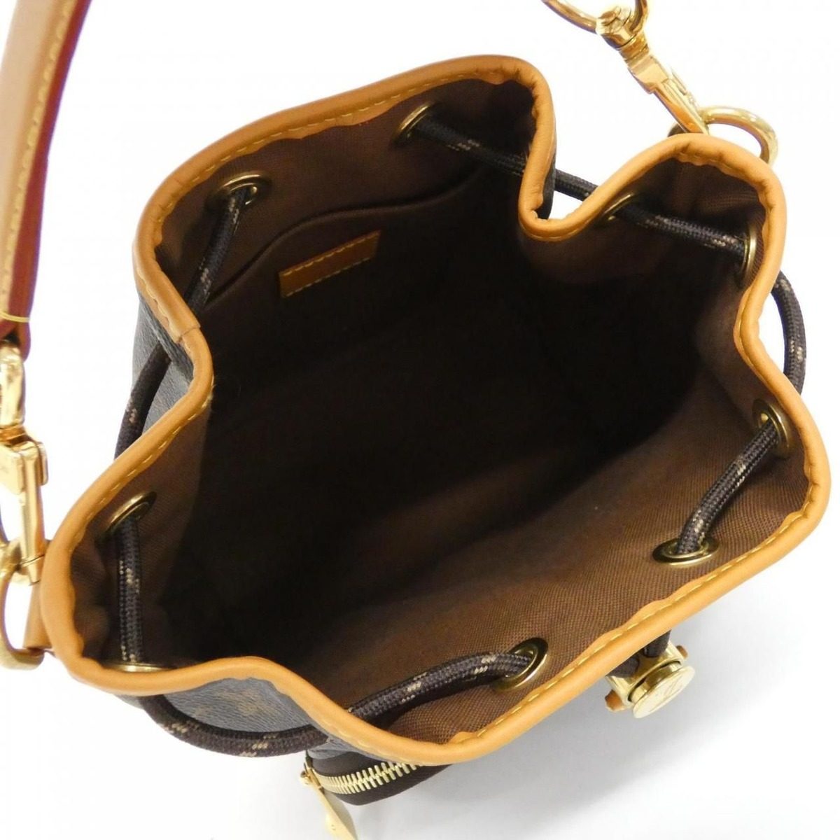 Louis Vuitton Monogram Archive Noe Cargo Bag — view 6