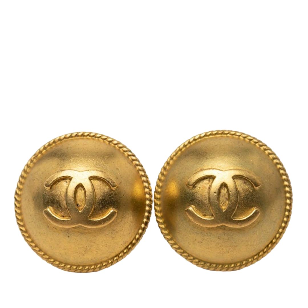 Chanel CC Logo Vintage Round Earrings