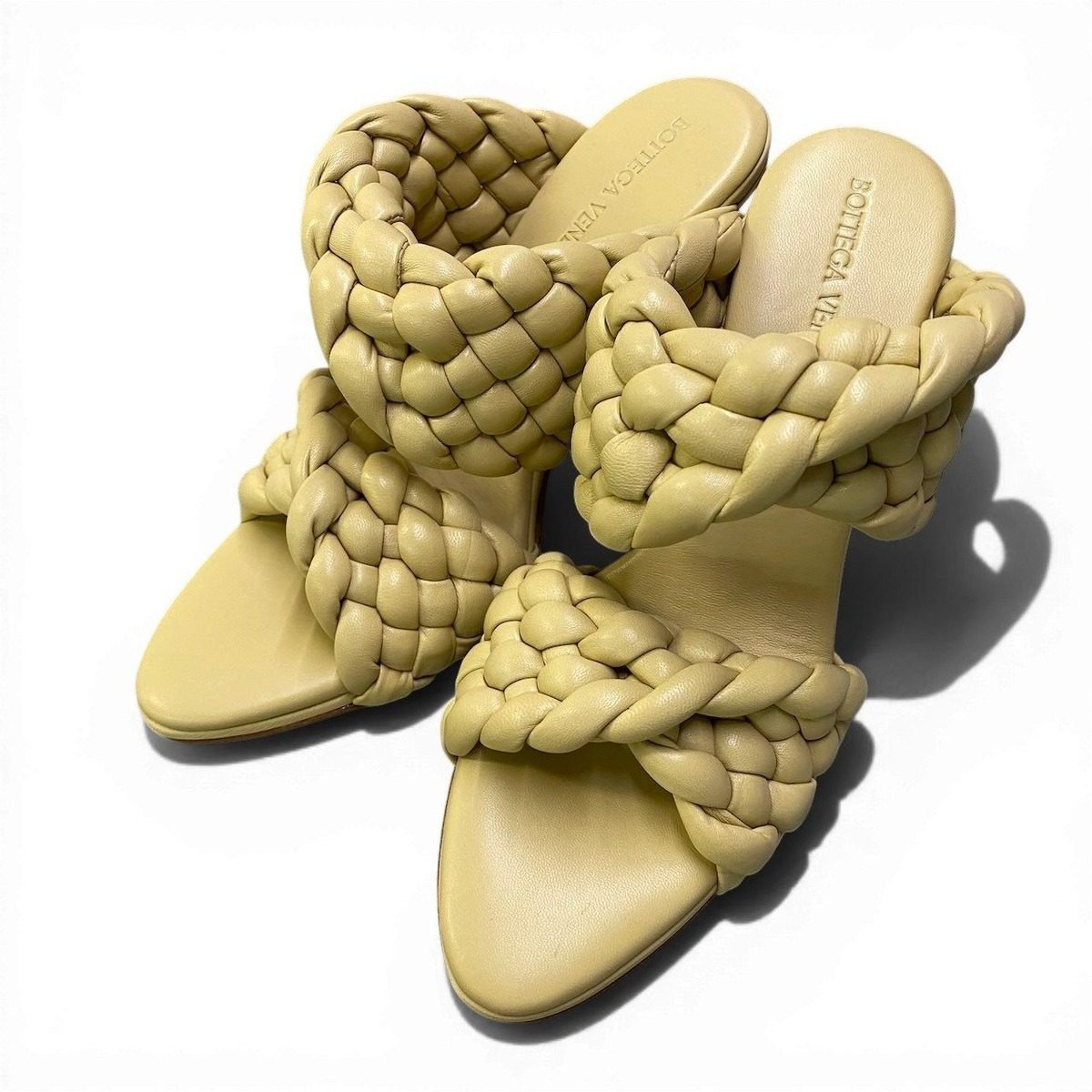 Bottega Veneta Ad2 Intrecciato Curve Sandals 36.5 Yellow Leather — view 2