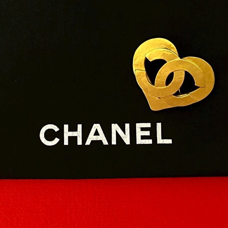 Chanel Vintage Coco Mark Heart Motif GP Brooch Accessory Gold 95P — view 2