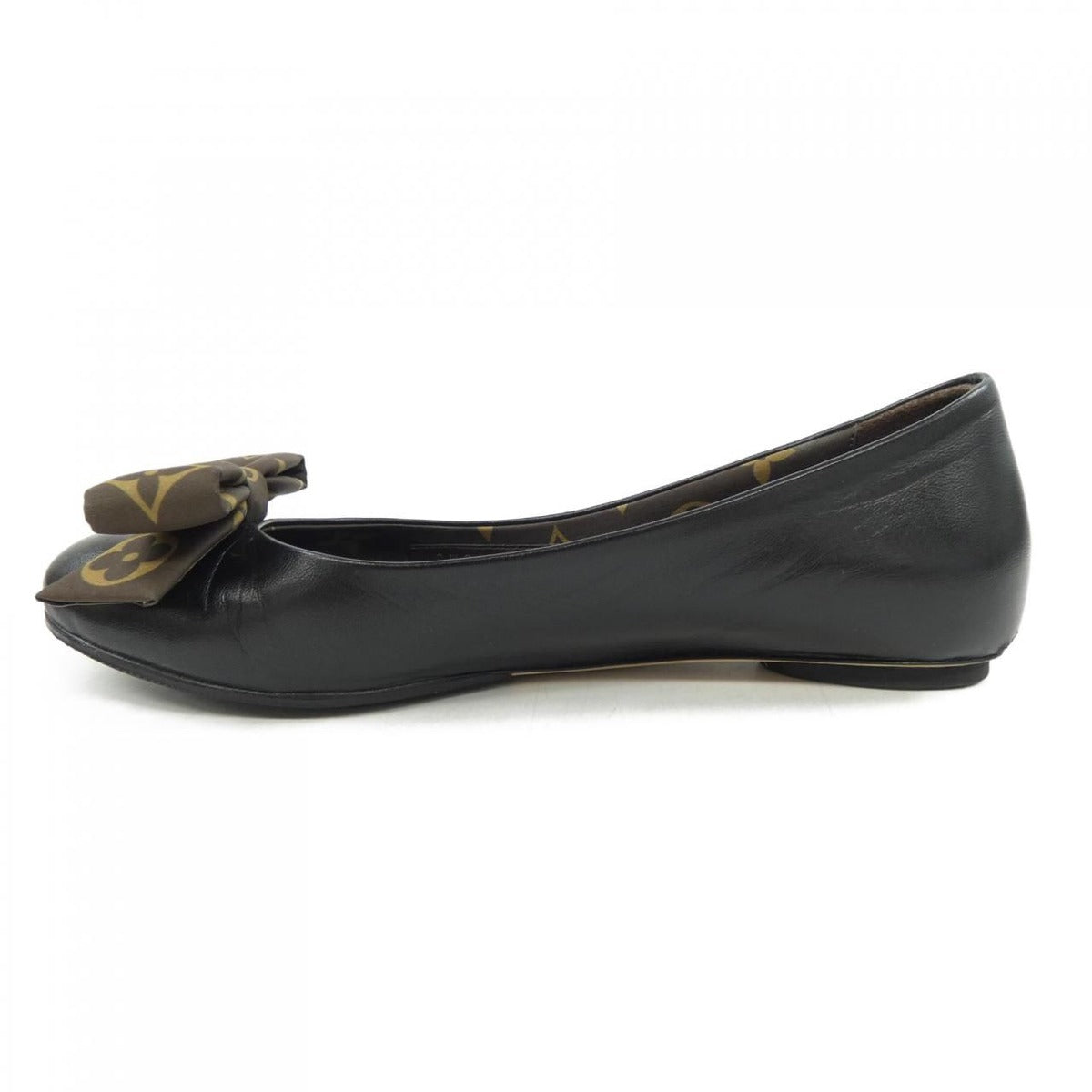 Louis Vuitton Poppy Flat Black 35 — view 2