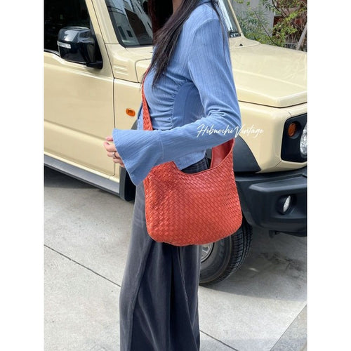 Bottega Veneta Intrecciato Shoulder Bag Orange Leather Vintage