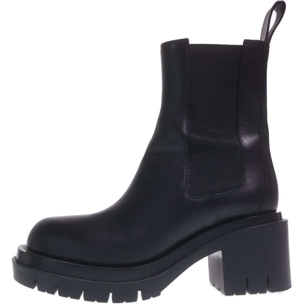 Bottega Veneta Lug Chelsea Boots Leather Black